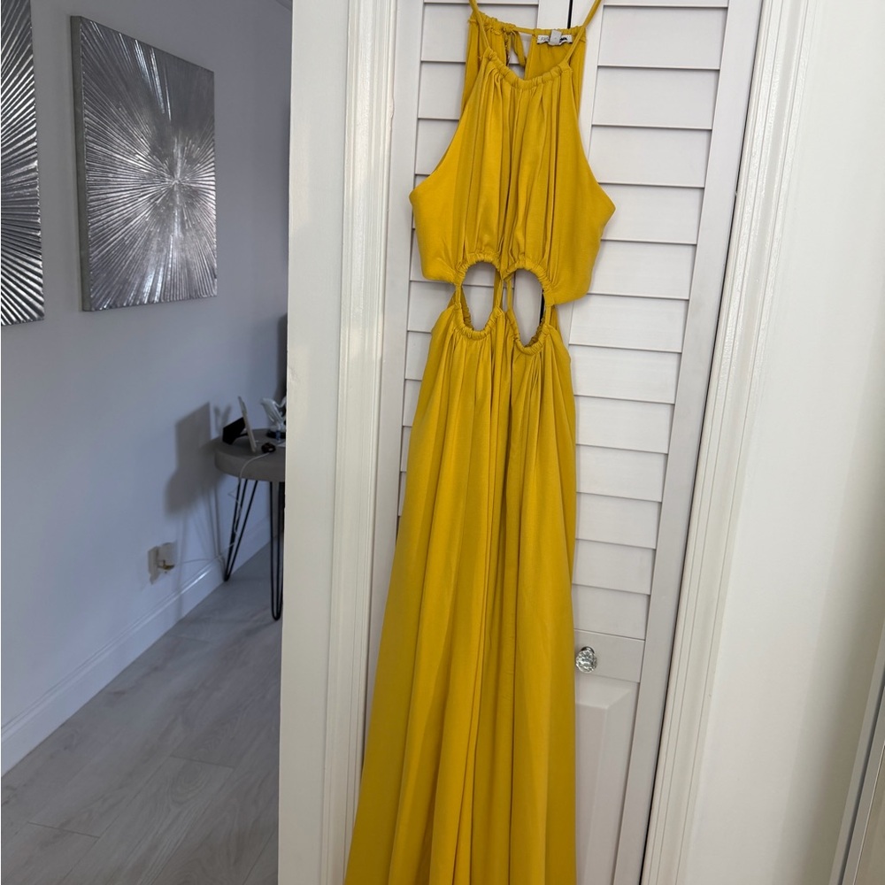 Elegant Mustard Halter Maxi Dress